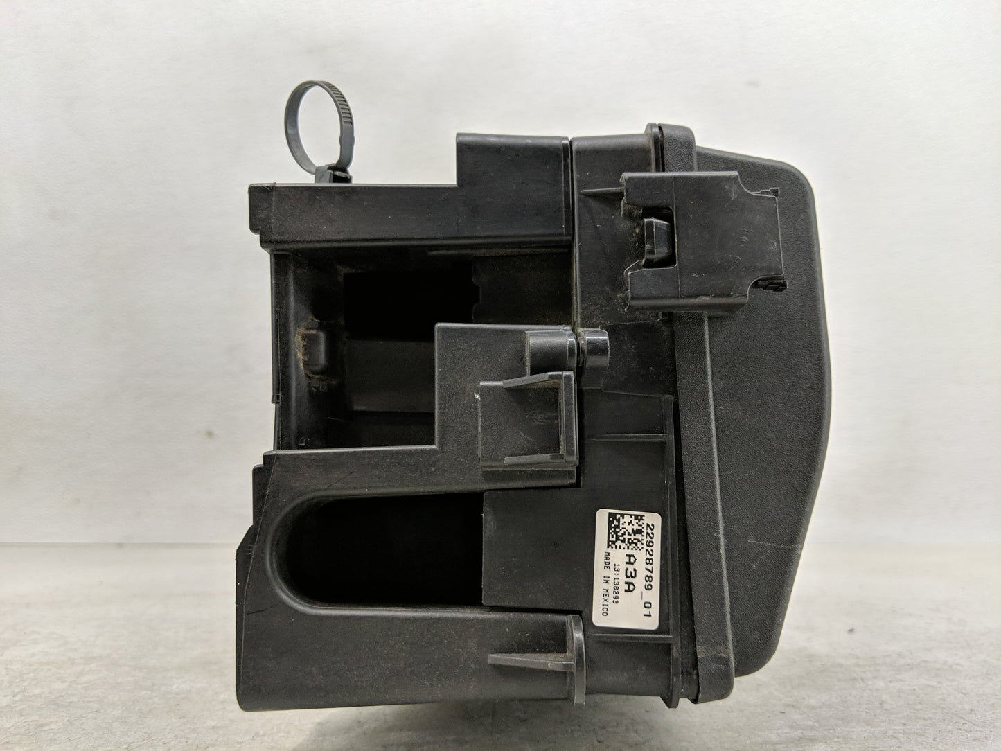 2011-2013 Hyundai Elantra Fusebox Fuse Box Panel Relay Module P/N:91205 3X214 Fits Fits 2011 2012 2013 OEM Used Auto Parts -