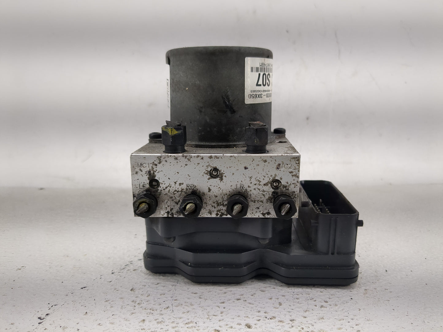 2011-2013 Hyundai Elantra ABS Pump Control Module Replacement P/N:58920-3X650 Fits Fits 2011 2012 2013 OEM Used Auto Parts -