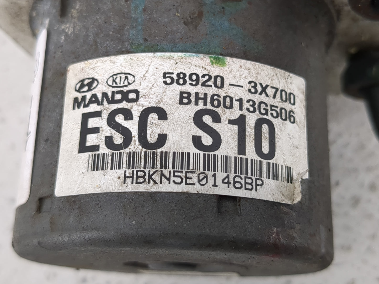 2011-2013 Hyundai Elantra ABS Pump Control Module Replacement P/N:58920-3X700 58920-3X650 Fits Fits 2011 2012 2013 OEM Used 