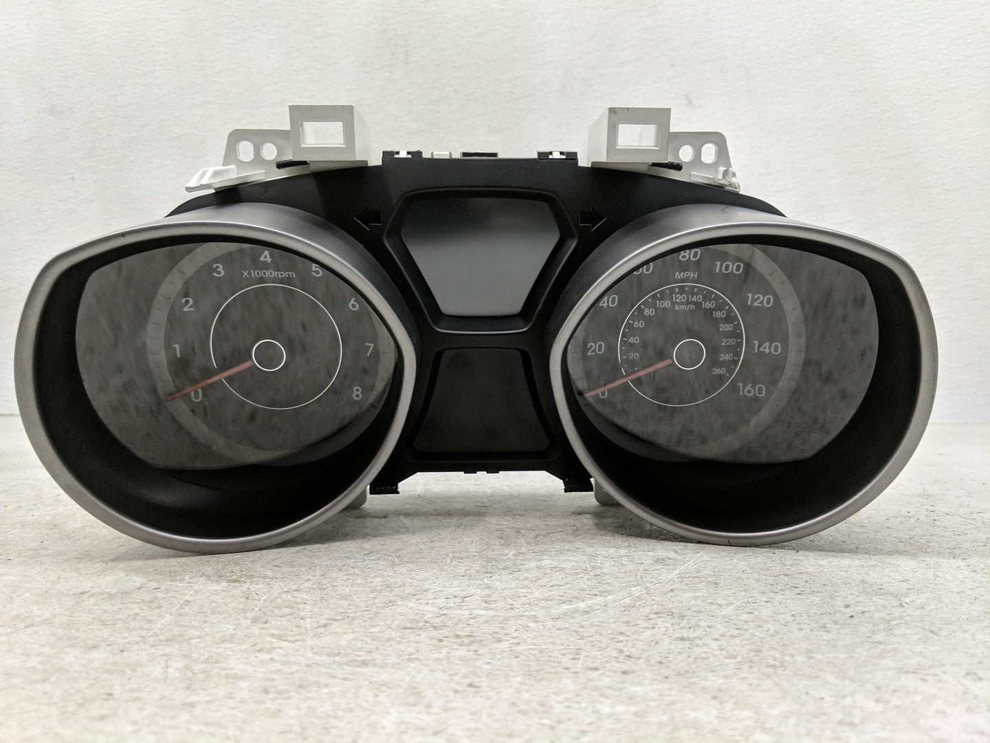 2013 Hyundai Elantra Instrument Cluster Speedometer Gauges P/N:11002-285200H 94001-3X275 Fits OEM Used Auto Parts - Oemuseda