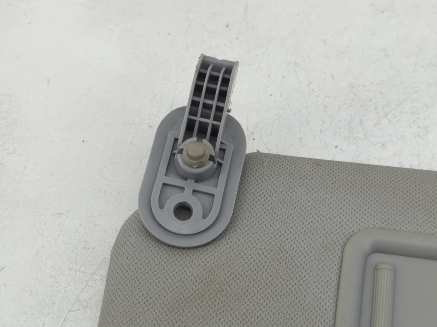 2011-2013 Hyundai Elantra Sun Visor Shade Replacement Passenger Right Mirror Fits Fits 2011 2012 2013 OEM Used Auto Parts - 