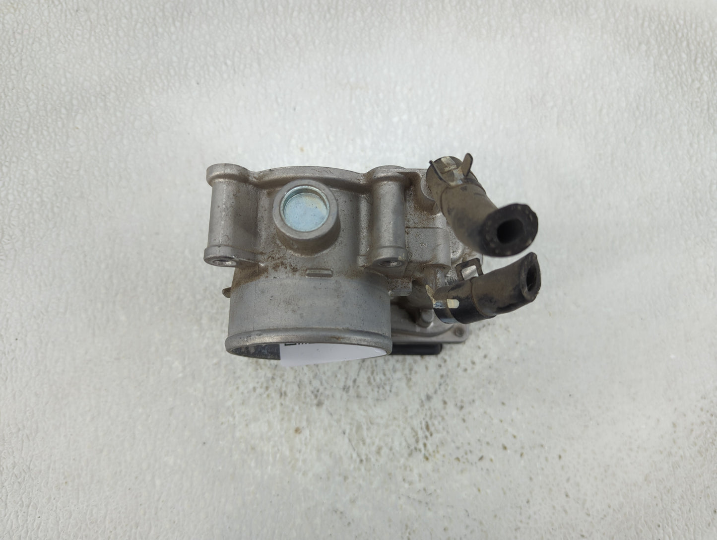 2011-2020 Hyundai Elantra Throttle Body P/N:35100-2E000 Fits Fits 2011 2012 2013 2014 2015 2016 2017 2018 2019 2020 2021 OEM