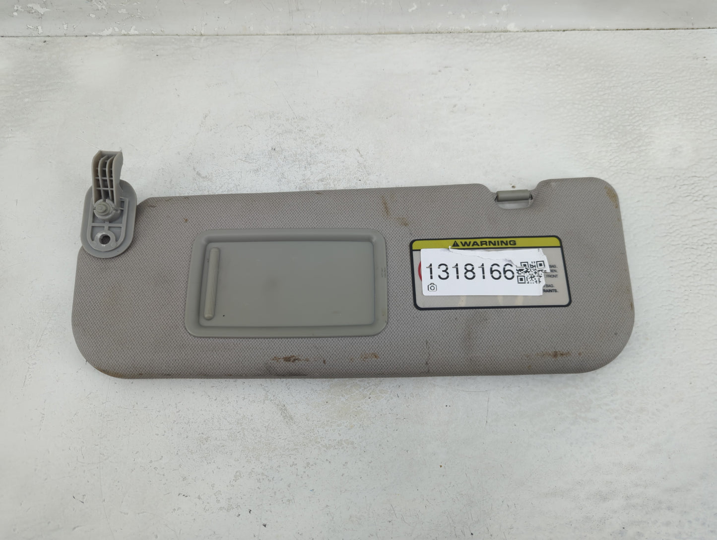 2011-2013 Hyundai Elantra Sun Visor Shade Replacement Driver Left Mirror Fits Fits 2011 2012 2013 OEM Used Auto Parts - Oemu