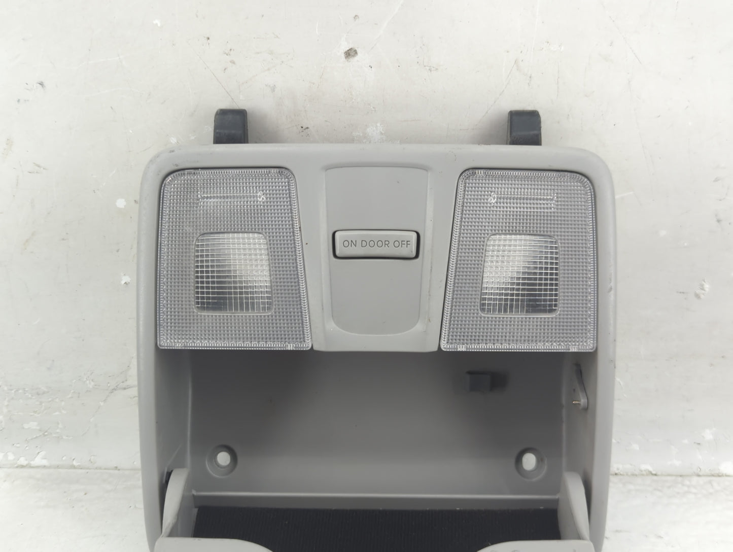 2013 Hyundai Elantra Overhead Roof Console - Oemusedautoparts1.com