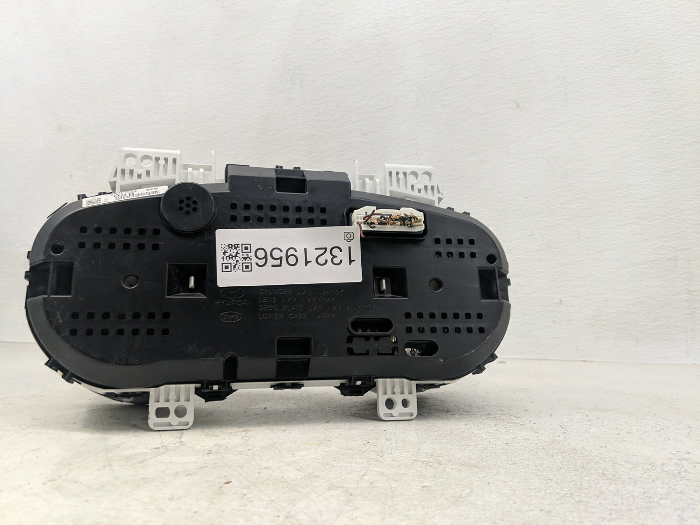 2013 Hyundai Elantra Instrument Cluster Speedometer Gauges Fits OEM Used Auto Parts - Oemusedautoparts1.com