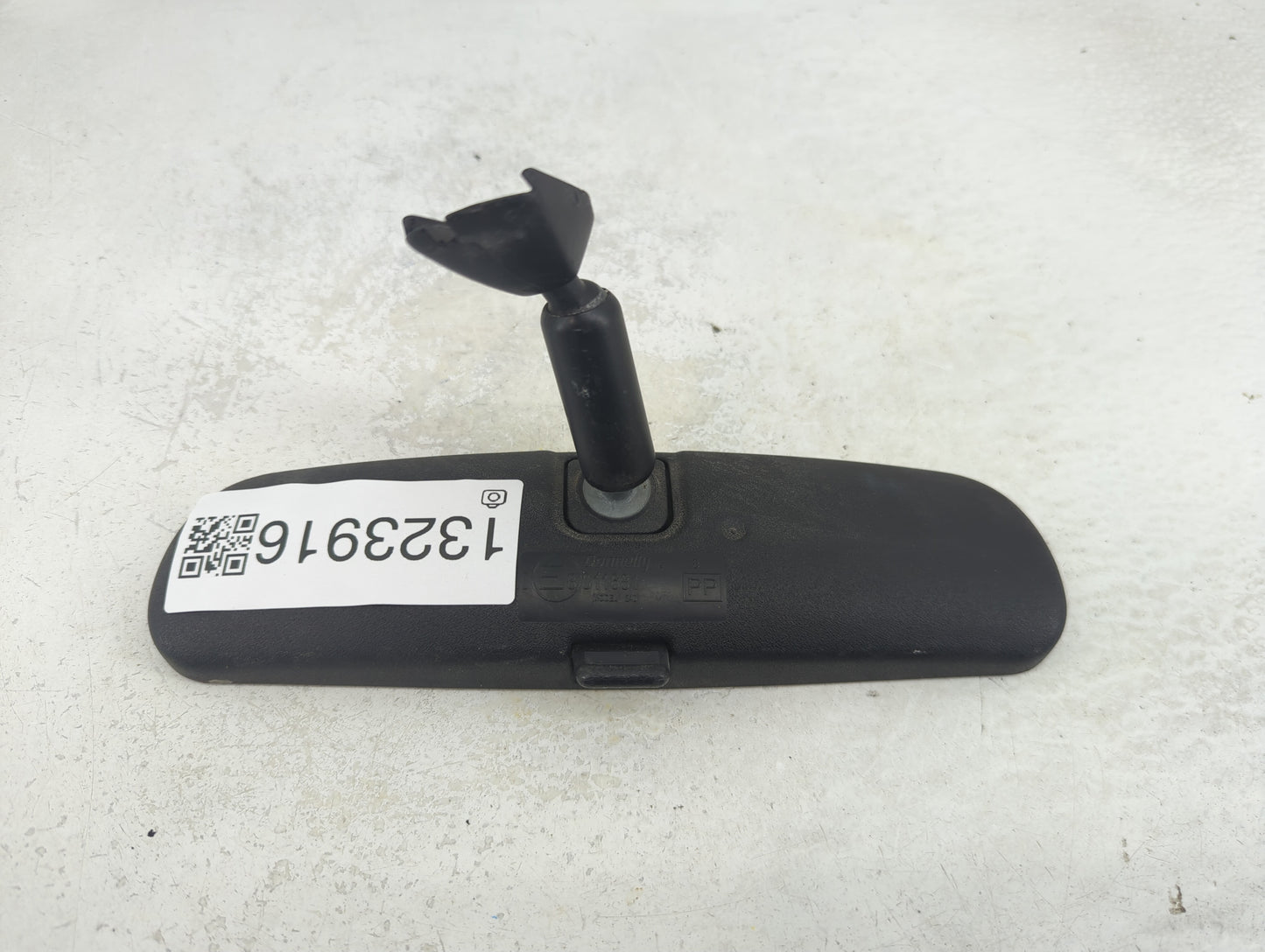 2013-2020 Hyundai Elantra Interior Rear View Mirror Replacement OEM Fits OEM Used Auto Parts - Oemusedautoparts1.com