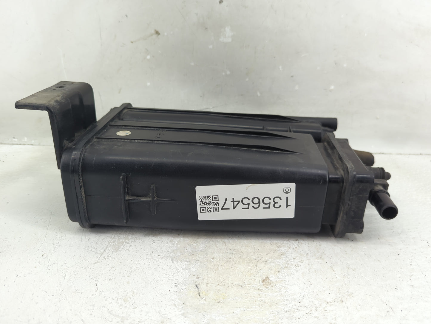 2013 Hyundai Elantra Fuel Vapor Charcoal Canister 1356547 - Oemusedautoparts1.com
