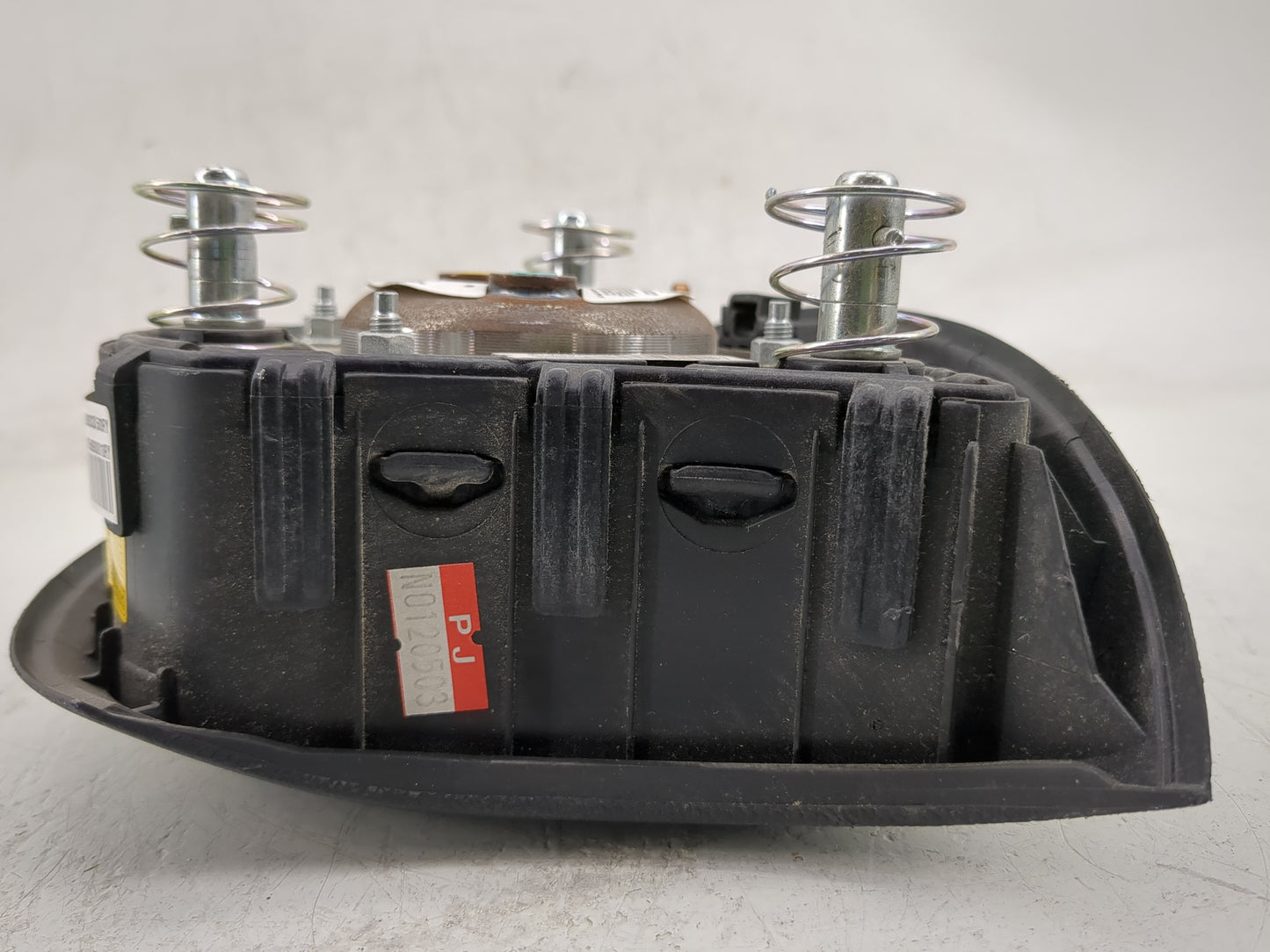 2011-2016 Hyundai Elantra Air Bag Driver Left Steering Wheel Mounted Fits Fits 2011 2012 2013 2014 2015 2016 OEM Used Auto P