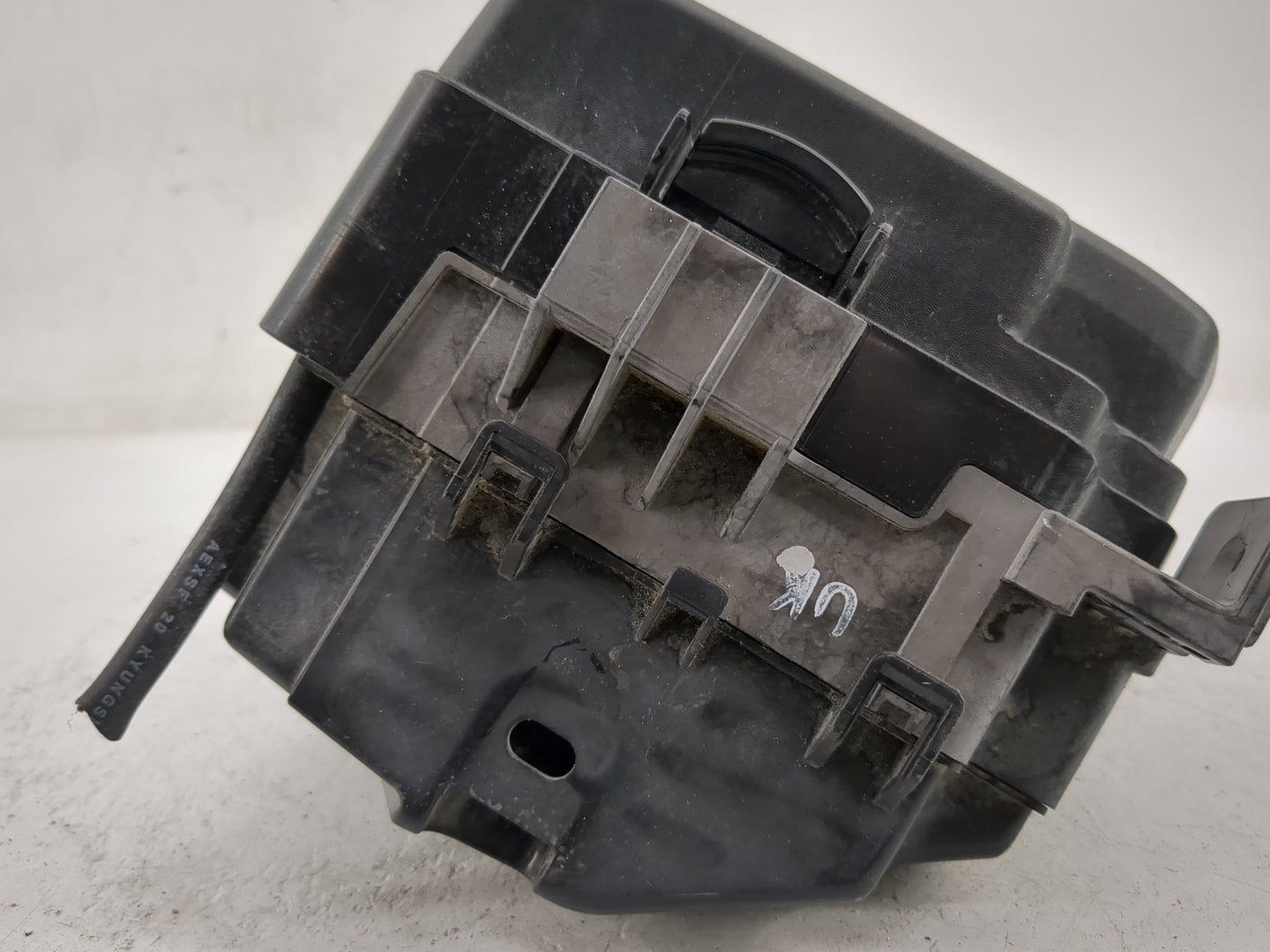 2011-2013 Hyundai Elantra Fusebox Fuse Box Panel Relay Module P/N:91205 3X214 Fits Fits 2011 2012 2013 OEM Used Auto Parts -