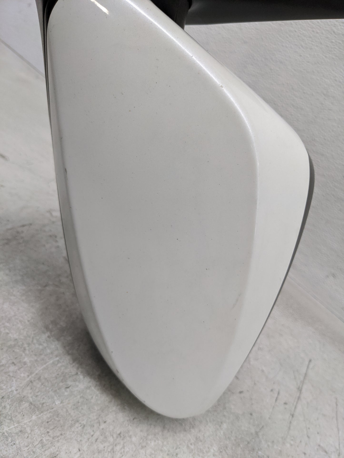 2011-2015 Hyundai Elantra Driver Side View Mirror - Left Door Mirror OEM Used - Oemusedautoparts1.com