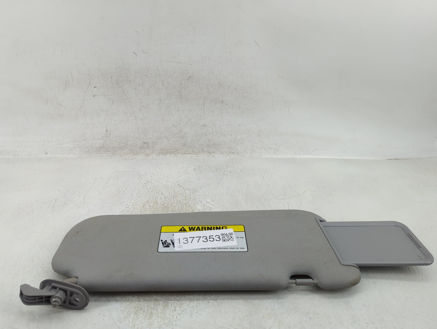 2013-2017 Hyundai Elantra Sun Visor Shade Replacement Driver Left Mirror Fits Fits 2013 2014 2015 2016 2017 OEM Used Auto Pa
