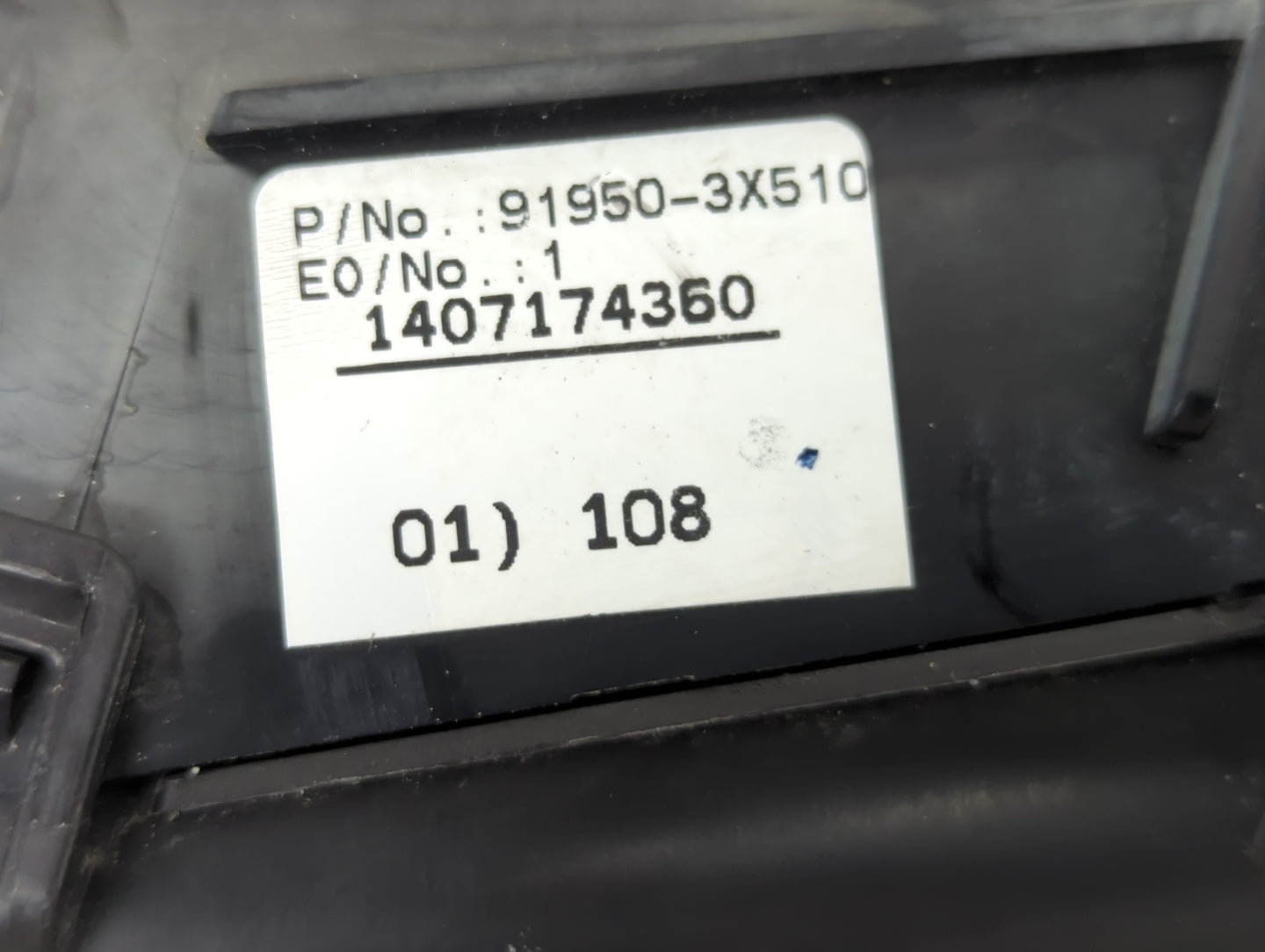 2011-2013 Hyundai Elantra Fusebox Fuse Box Panel Relay Module P/N:91950-3X510 91207-47162, 91957-2X100 Fits Fits 2011 2012 2