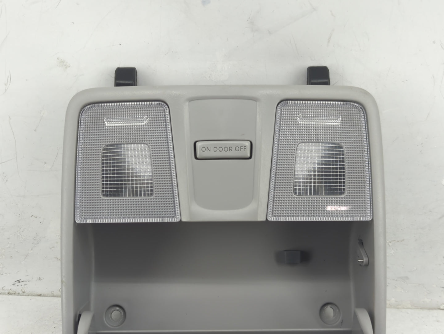 2013 Hyundai Elantra Overhead Roof Console - Oemusedautoparts1.com