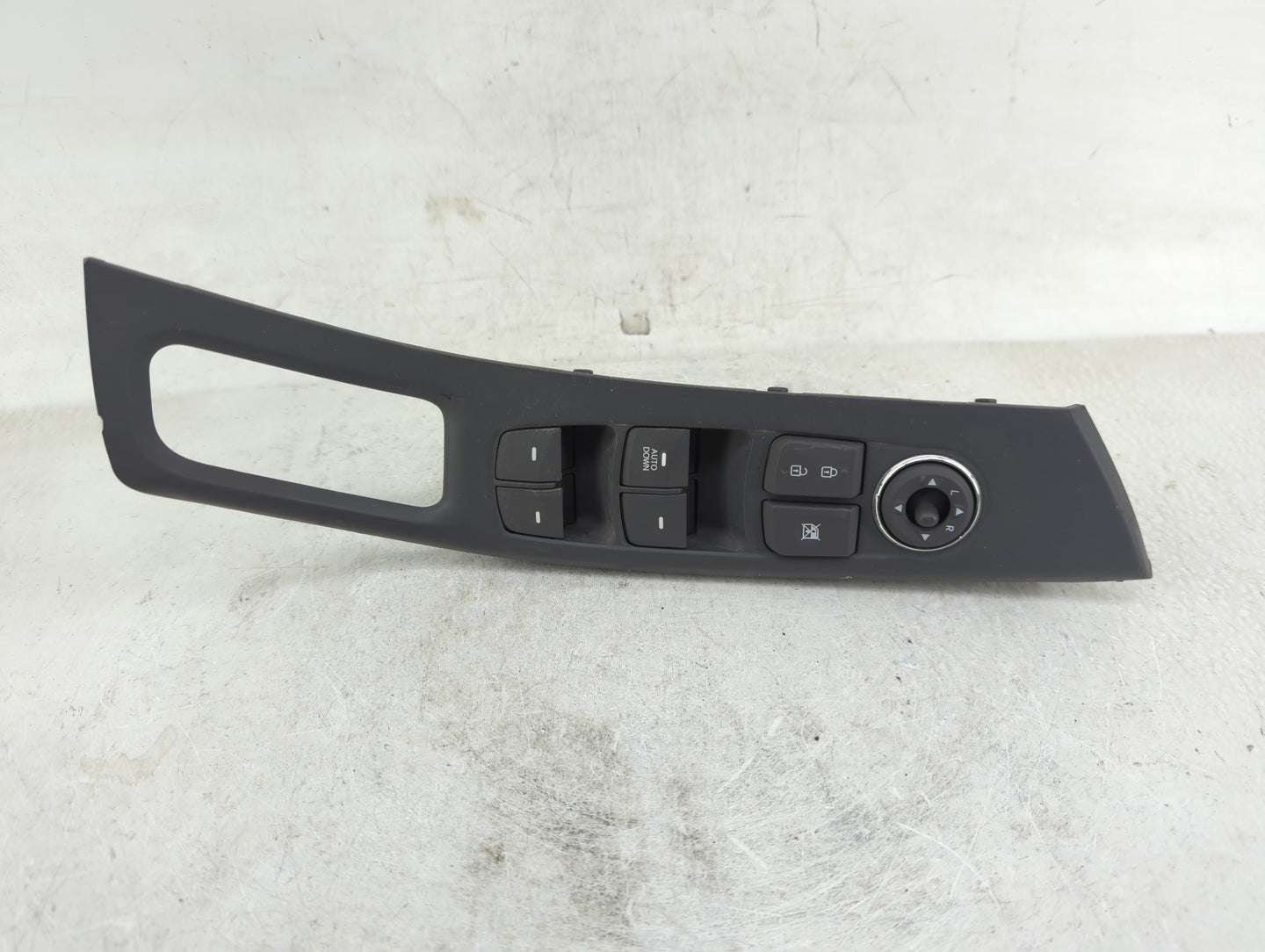 2011-2013 Hyundai Elantra Master Power Window Switch Replacement Driver Side Left P/N:201007440 Fits Fits 2011 2012 2013 OEM