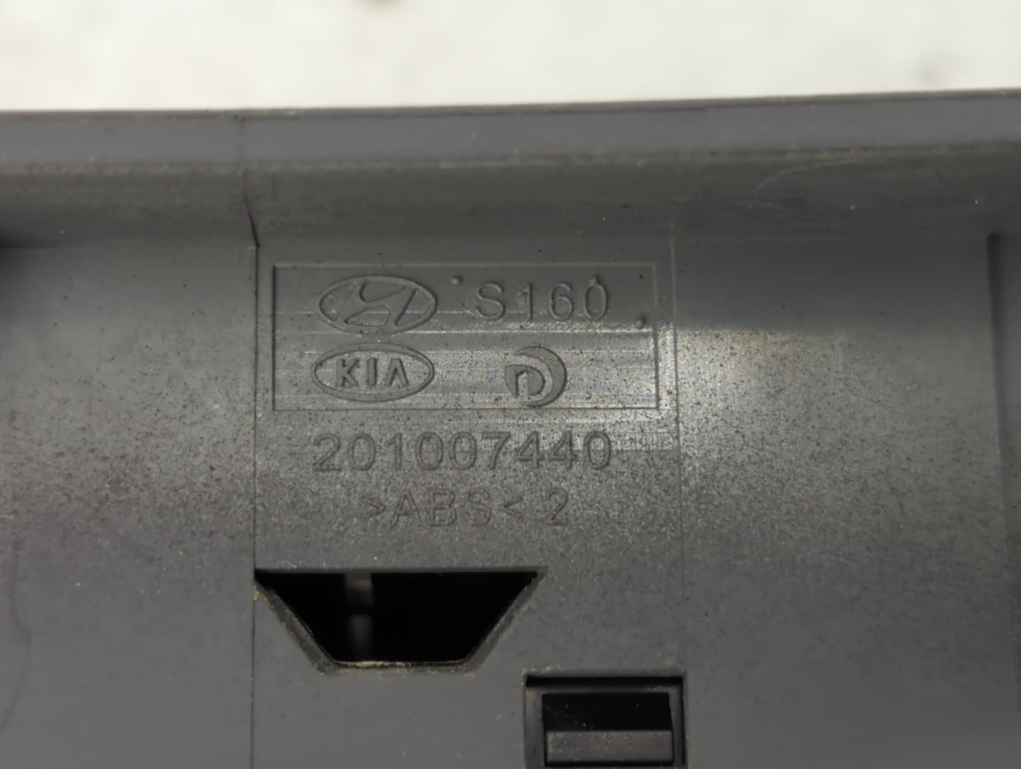 2011-2013 Hyundai Elantra Master Power Window Switch Replacement Driver Side Left P/N:201007440 Fits Fits 2011 2012 2013 OEM