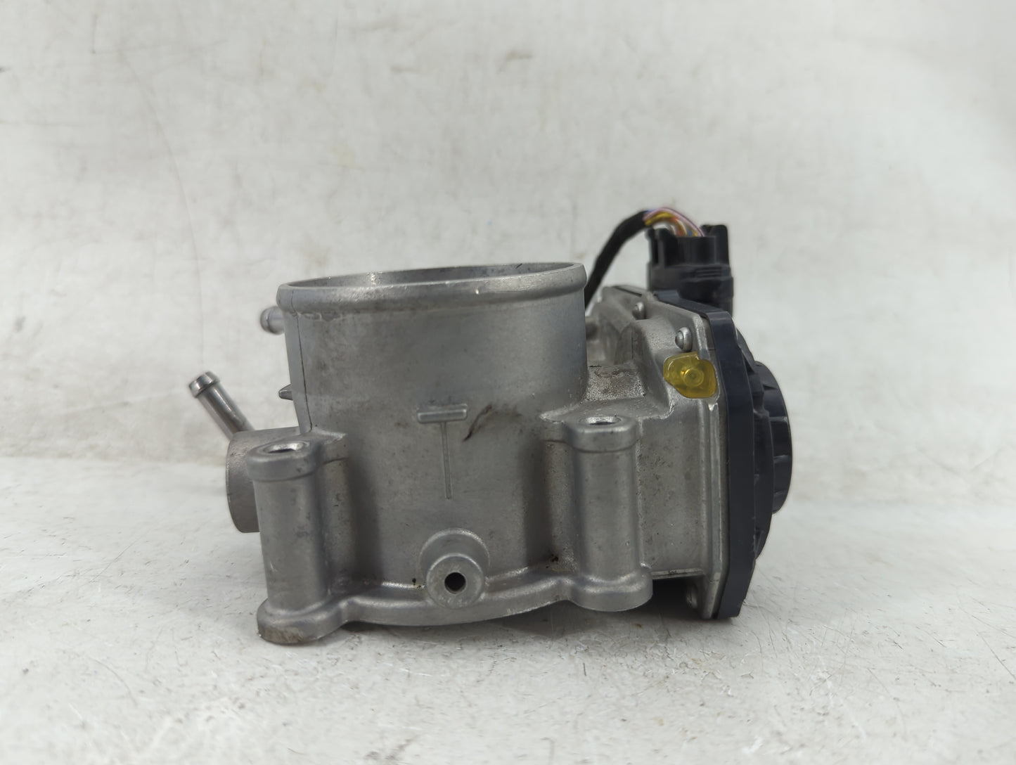 2011-2020 Hyundai Elantra Throttle Body P/N:35100 2F000 Fits Fits 2011 2012 2013 2014 2015 2016 2017 2018 2019 2020 2021 OEM
