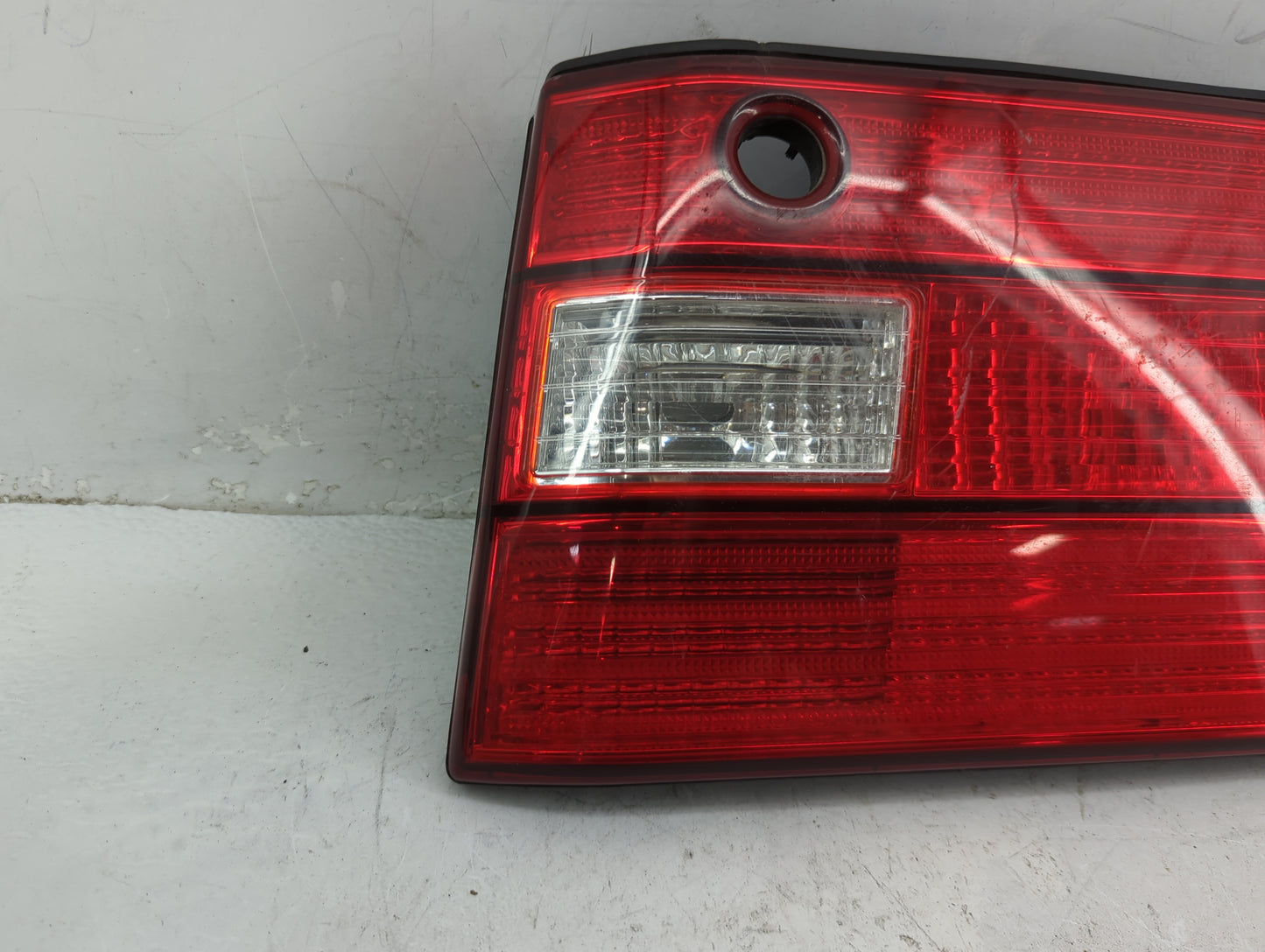 2011-2013 Hyundai Elantra Tail Light Assembly Passenger Right OEM Fits Fits 2011 2012 2013 OEM Used Auto Parts - Oemusedauto