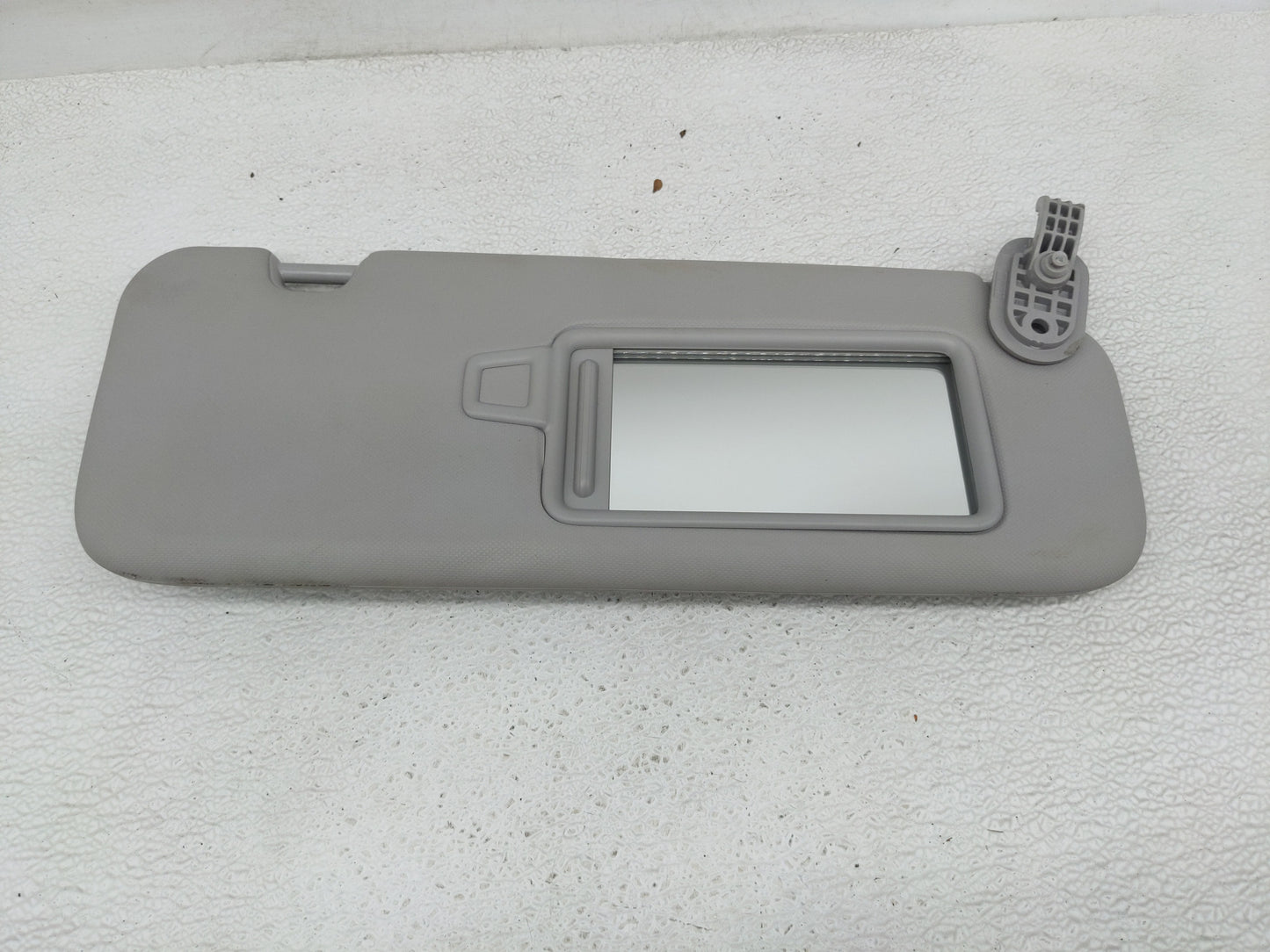 2013-2017 Hyundai Elantra Sun Visor Shade Replacement Passenger Right Mirror Fits Fits 2013 2014 2015 2016 2017 OEM Used Aut