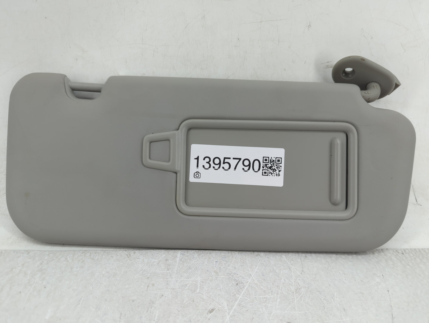2013-2017 Hyundai Elantra Sun Visor Shade Replacement Passenger Right Mirror Fits Fits 2013 2014 2015 2016 2017 OEM Used Aut