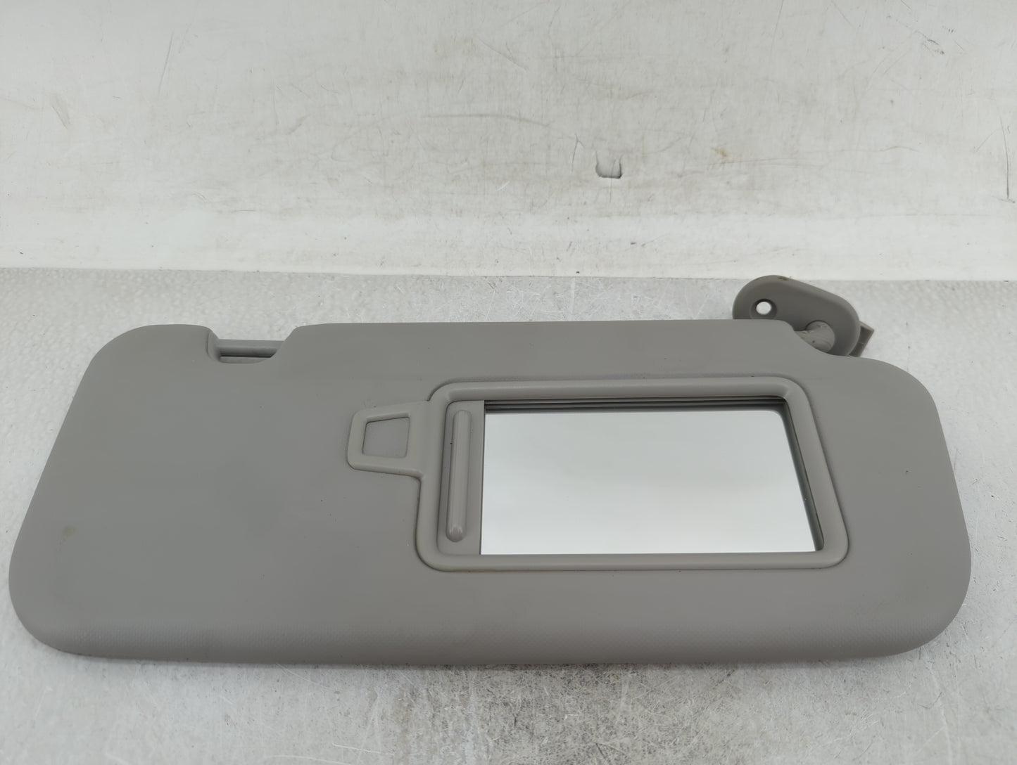 2013-2017 Hyundai Elantra Sun Visor Shade Replacement Passenger Right Mirror Fits Fits 2013 2014 2015 2016 2017 OEM Used Aut