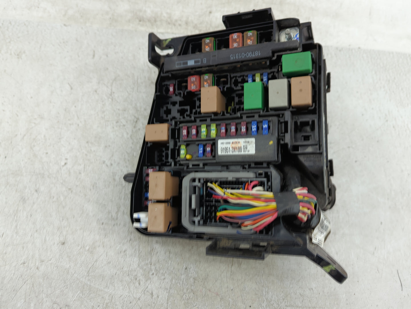 2011-2013 Hyundai Elantra Fusebox Fuse Box Panel Relay Module P/N:91950-3X510 Fits Fits 2011 2012 2013 OEM Used Auto Parts -