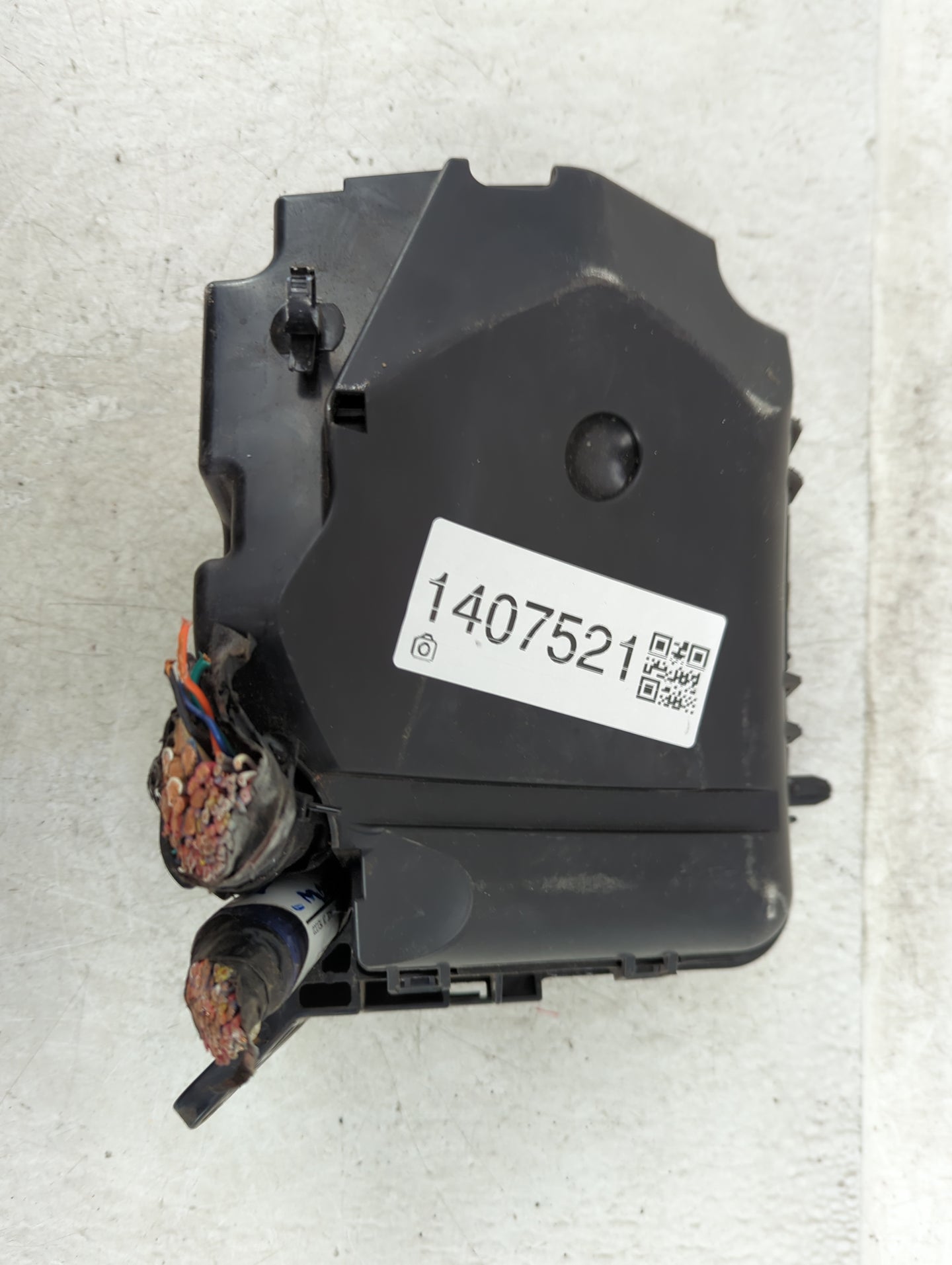 2011-2013 Hyundai Elantra Fusebox Fuse Box Panel Relay Module P/N:91950-3X510 Fits Fits 2011 2012 2013 OEM Used Auto Parts -