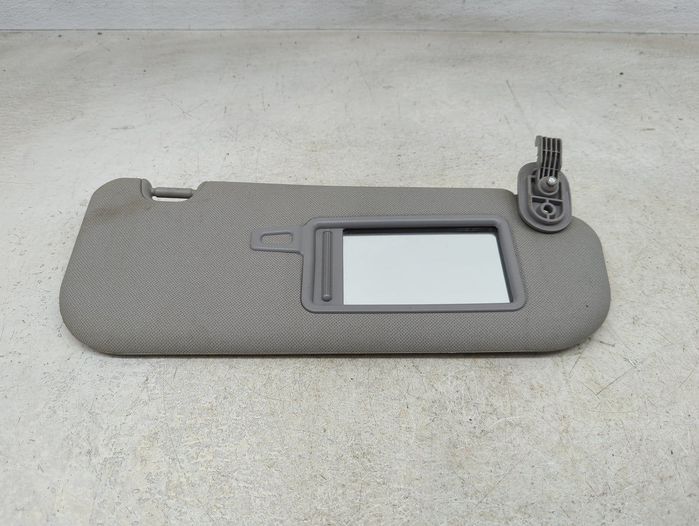 2013-2017 Hyundai Elantra Sun Visor Shade Replacement Passenger Right Mirror Fits Fits 2013 2014 2015 2016 2017 OEM Used Aut