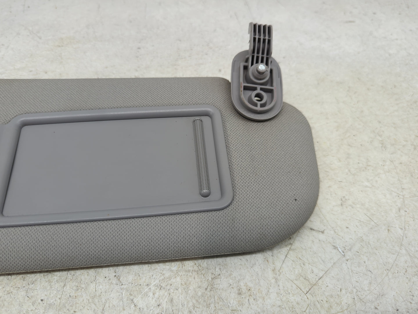 2013-2017 Hyundai Elantra Sun Visor Shade Replacement Passenger Right Mirror Fits Fits 2013 2014 2015 2016 2017 OEM Used Aut