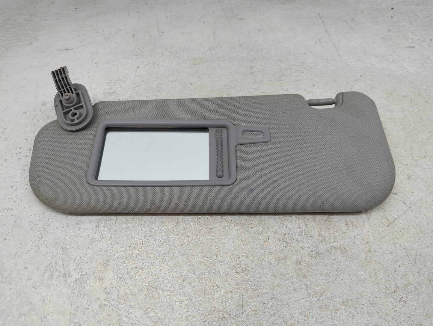 2013-2017 Hyundai Elantra Sun Visor Shade Replacement Driver Left Mirror Fits Fits 2013 2014 2015 2016 2017 OEM Used Auto Pa
