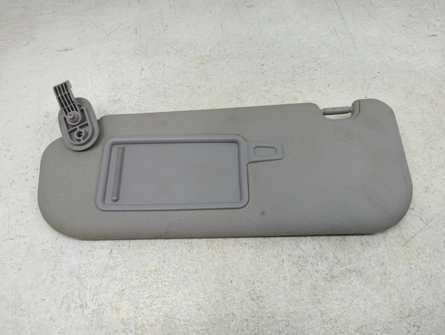 2013-2017 Hyundai Elantra Sun Visor Shade Replacement Driver Left Mirror Fits Fits 2013 2014 2015 2016 2017 OEM Used Auto Pa