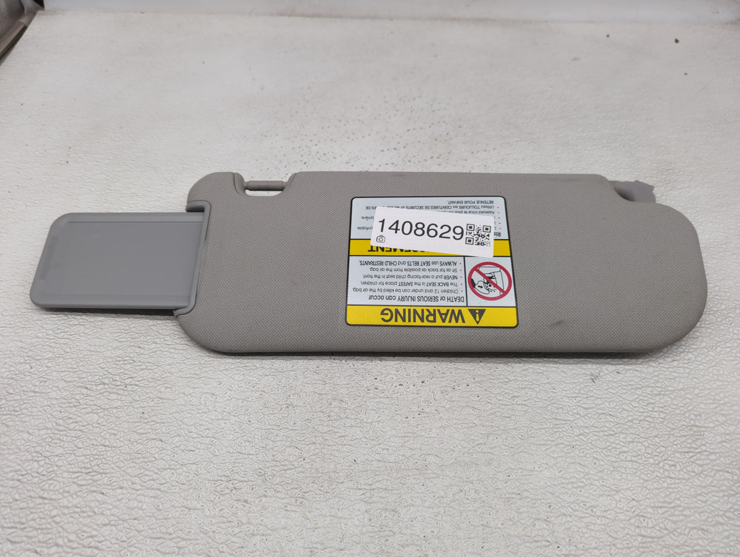 2013-2017 Hyundai Elantra Sun Visor Shade Replacement Driver Left Mirror Fits Fits 2013 2014 2015 2016 2017 OEM Used Auto Pa