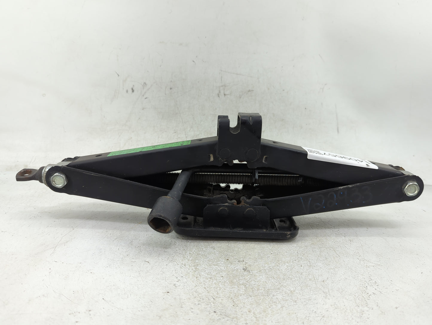 2013 Hyundai Elantra Spare Scissor Car Jack - Oemusedautoparts1.com