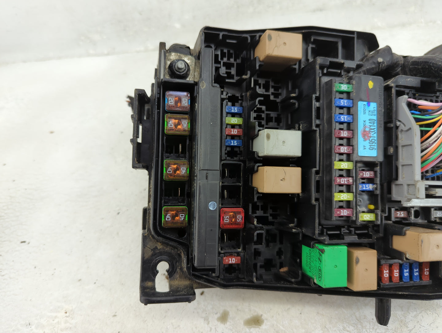 2011-2013 Hyundai Elantra Fusebox Fuse Box Panel Relay Module Fits Fits 2011 2012 2013 OEM Used Auto Parts - Oemusedautopart