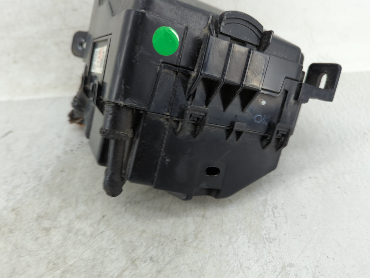 2011-2013 Hyundai Elantra Fusebox Fuse Box Panel Relay Module Fits Fits 2011 2012 2013 OEM Used Auto Parts - Oemusedautopart