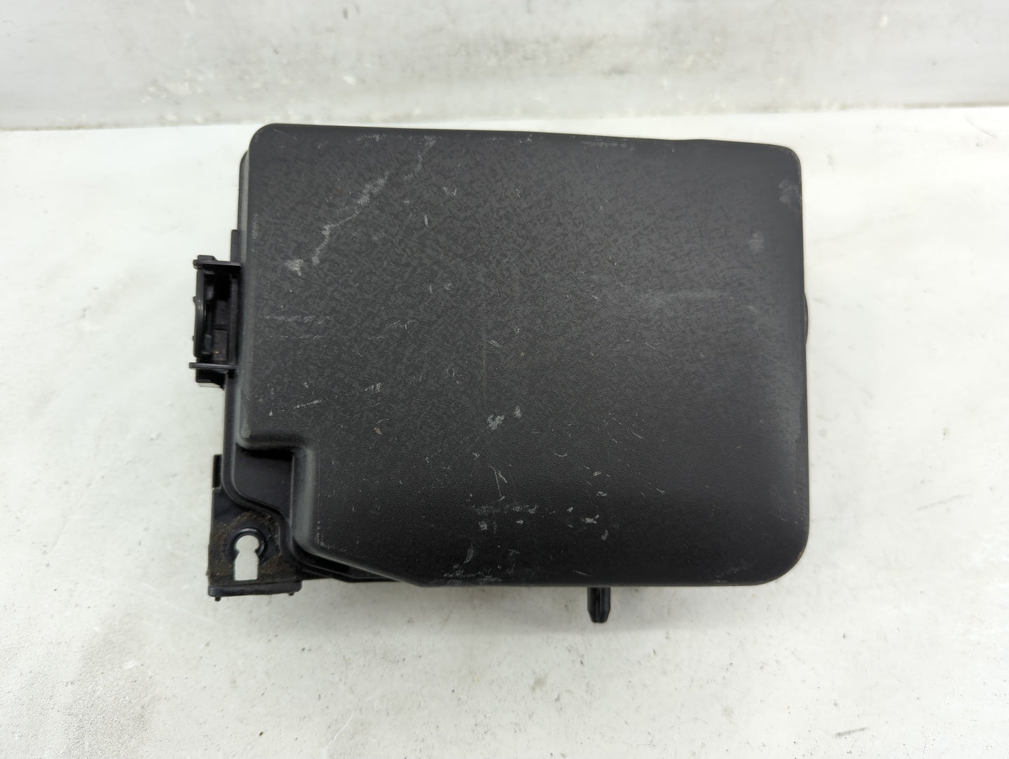 2011-2013 Hyundai Elantra Fusebox Fuse Box Panel Relay Module Fits Fits 2011 2012 2013 OEM Used Auto Parts - Oemusedautopart