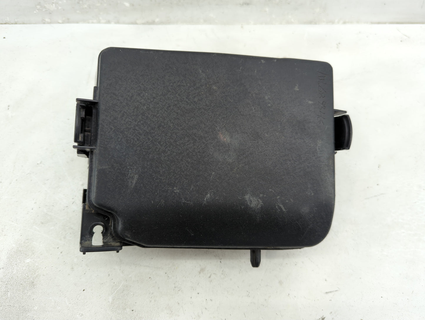 2011-2013 Hyundai Elantra Fusebox Fuse Box Panel Relay Module P/N:91950-3X711 Fits Fits 2011 2012 2013 OEM Used Auto Parts -