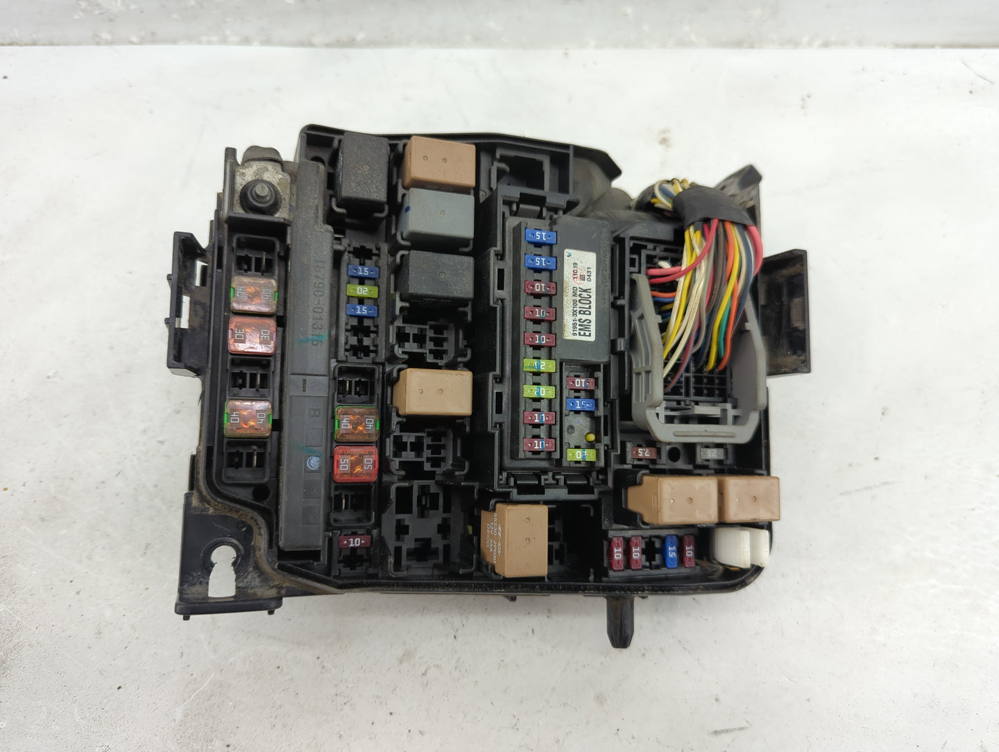 2011-2013 Hyundai Elantra Fusebox Fuse Box Panel Relay Module P/N:91950-3X711 Fits Fits 2011 2012 2013 OEM Used Auto Parts -