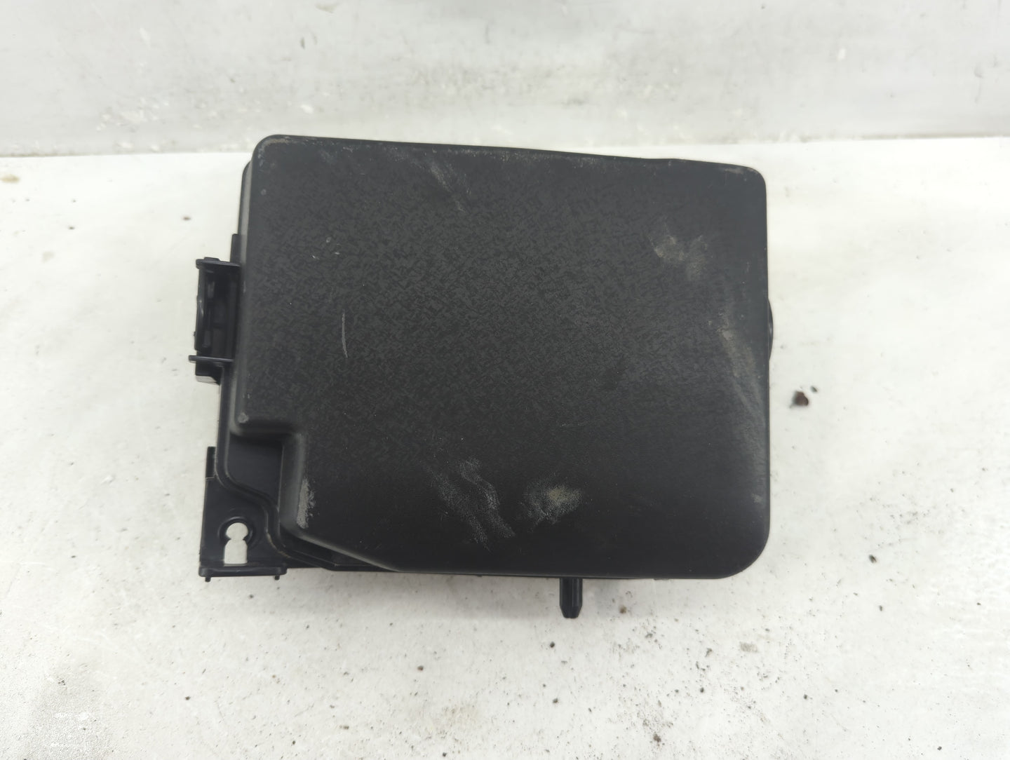2011-2013 Hyundai Elantra Fusebox Fuse Box Panel Relay Module Fits Fits 2011 2012 2013 OEM Used Auto Parts - Oemusedautopart