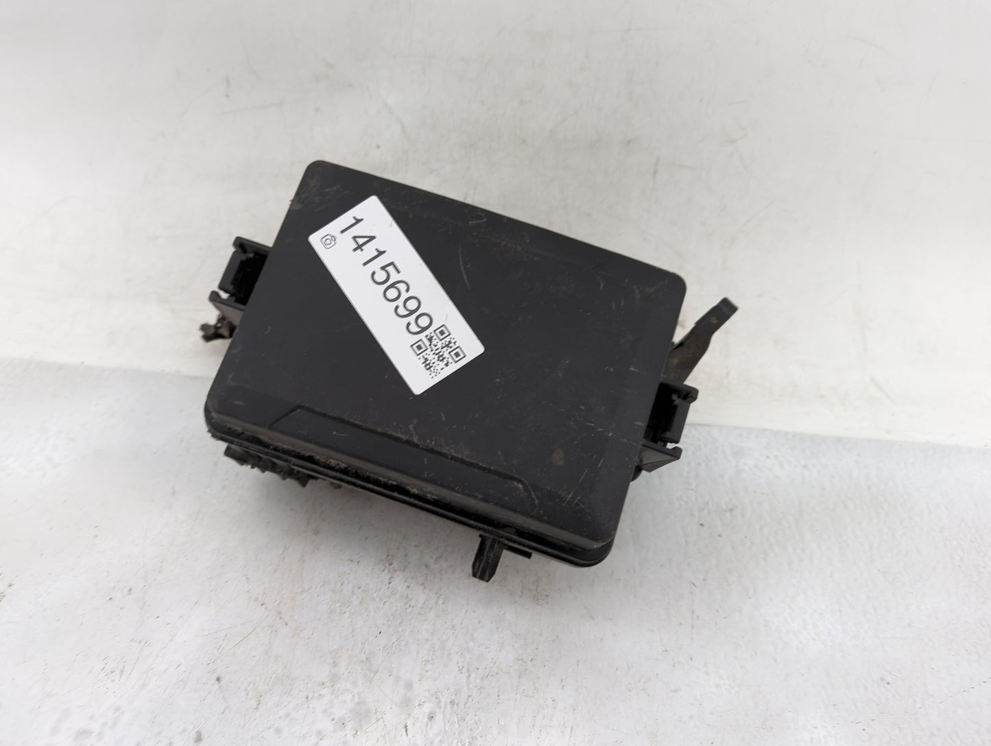 2011-2013 Hyundai Elantra Fusebox Fuse Box Panel Relay Module P/N:91205 H9120 Fits Fits 2011 2012 2013 OEM Used Auto Parts -