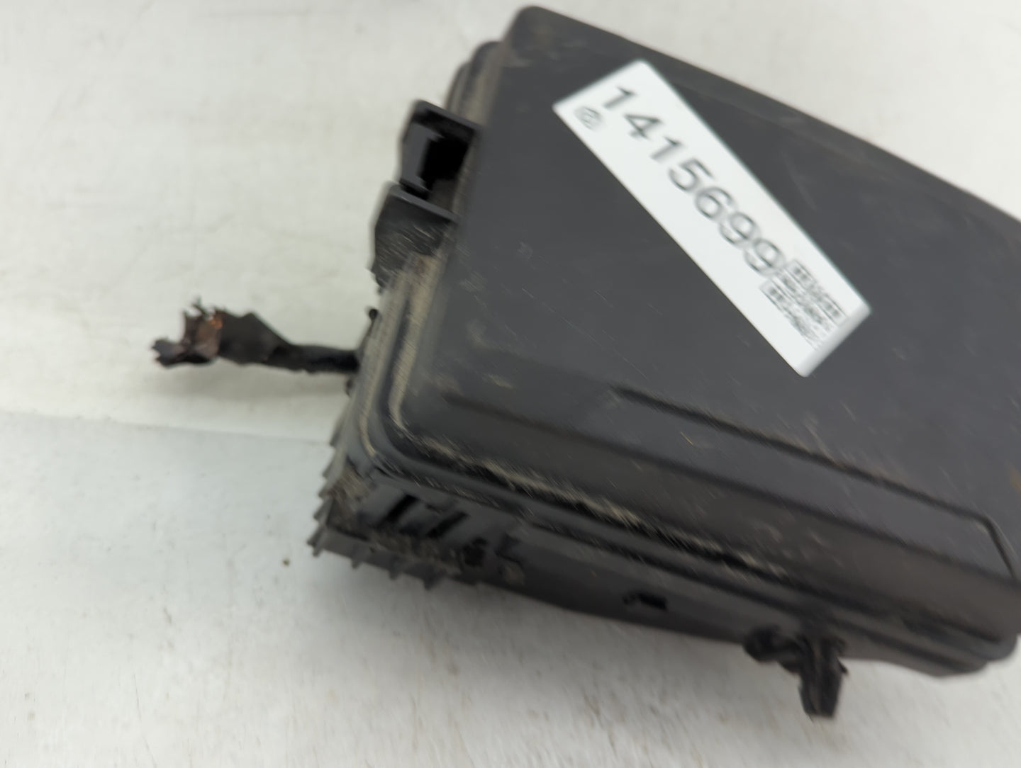 2011-2013 Hyundai Elantra Fusebox Fuse Box Panel Relay Module P/N:91205 H9120 Fits Fits 2011 2012 2013 OEM Used Auto Parts -
