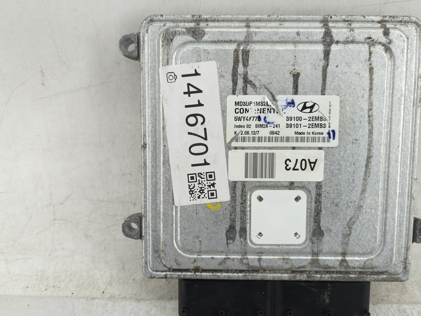 2011-2013 Hyundai Elantra PCM Engine Control Computer ECU ECM PCU OEM P/N:39101-2EMB3 39100-2EMB3 Fits Fits 2011 2012 2013 O