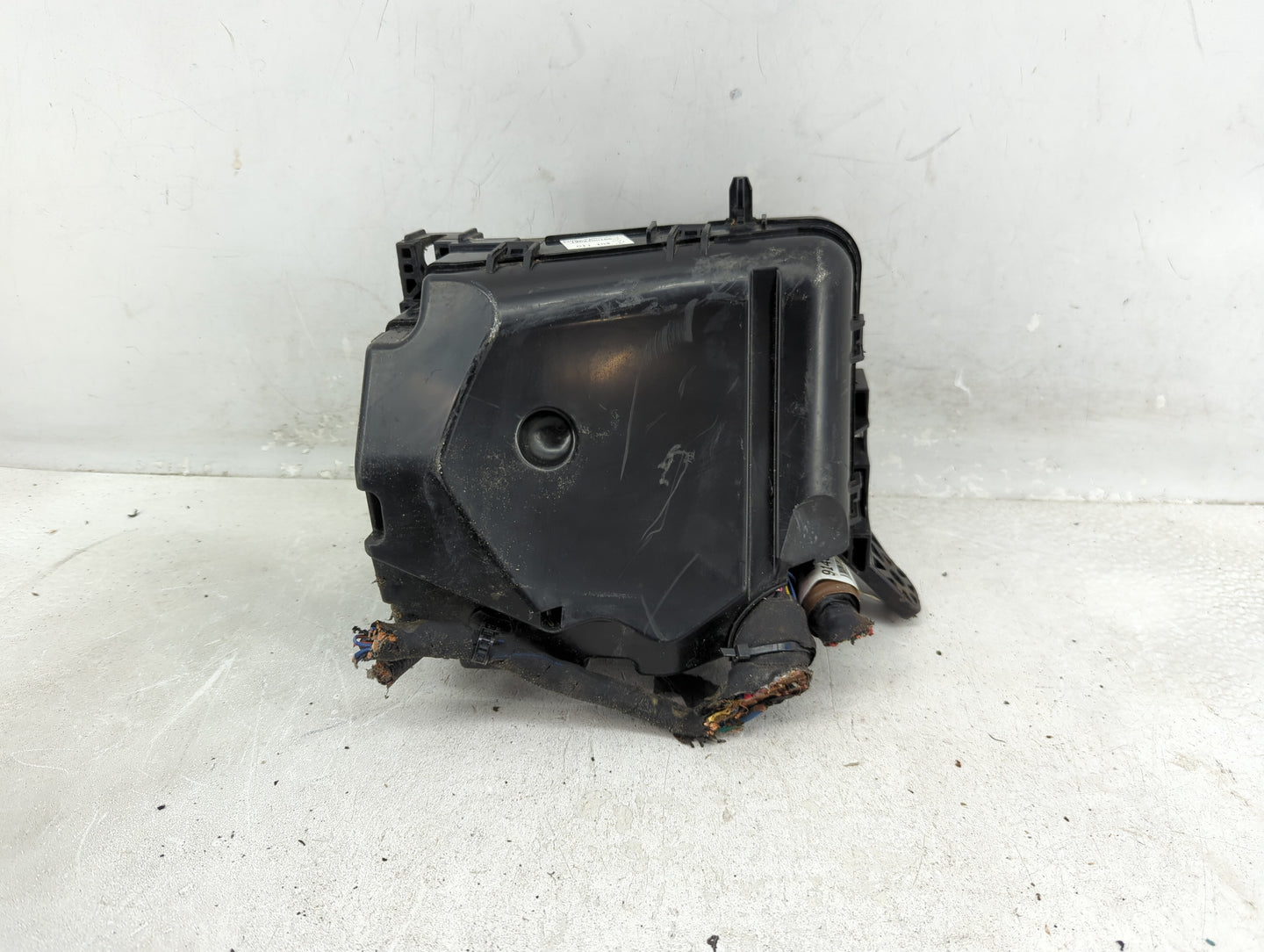 2011-2013 Hyundai Elantra Fusebox Fuse Box Panel Relay Module P/N:91950-3X711 Fits Fits 2011 2012 2013 OEM Used Auto Parts -