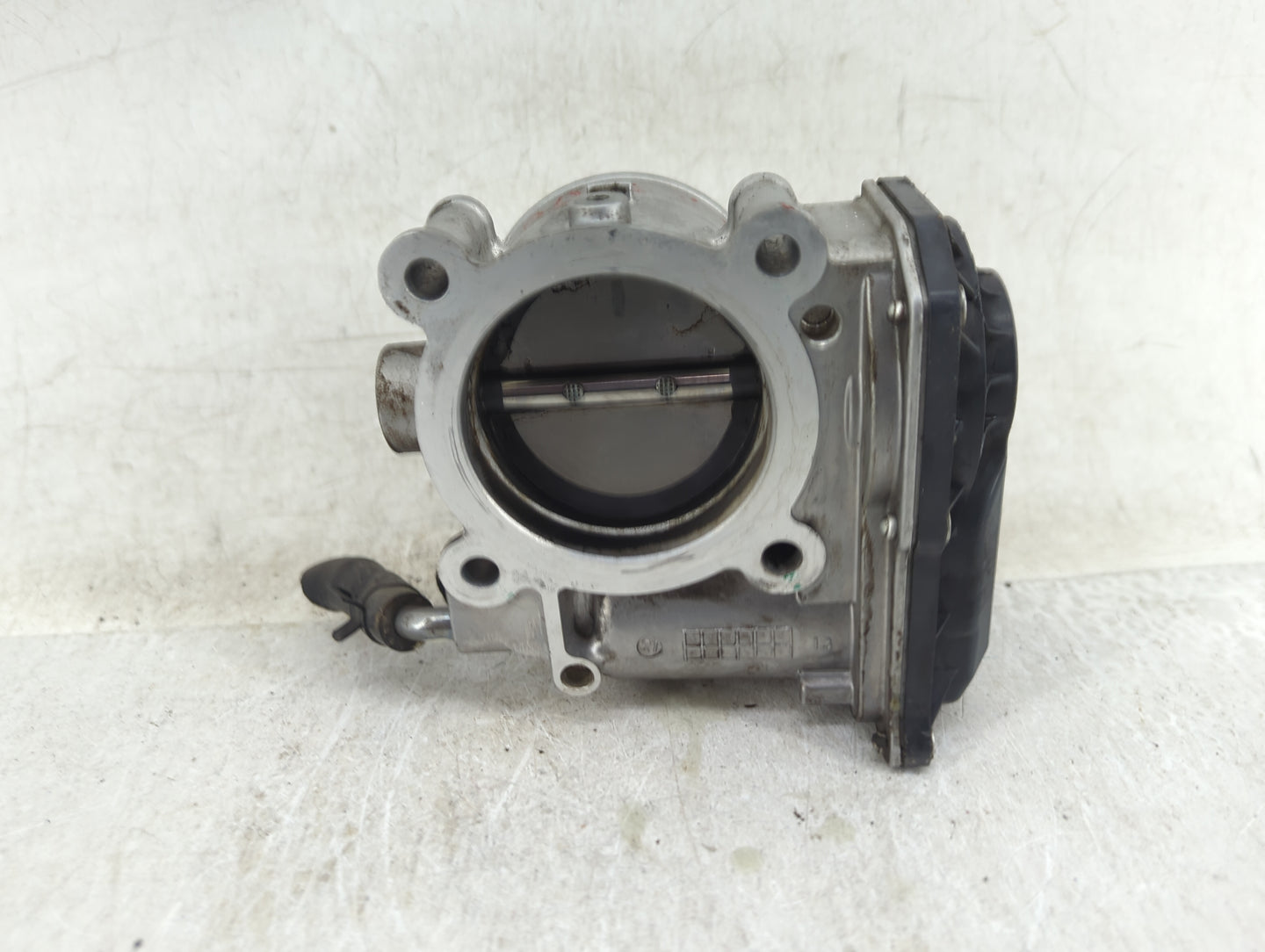2011-2020 Hyundai Elantra Throttle Body Fits Fits 2011 2012 2013 2014 2015 2016 2017 2018 2019 2020 2021 OEM Used Auto Parts