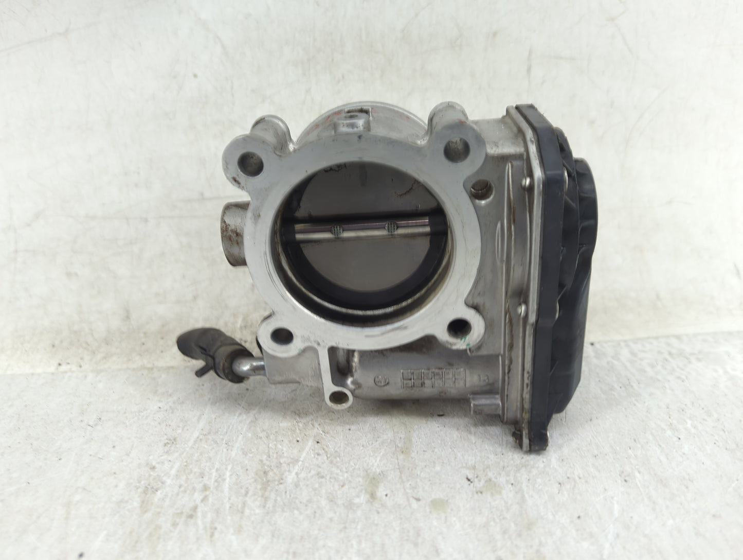 2011-2020 Hyundai Elantra Throttle Body Fits Fits 2011 2012 2013 2014 2015 2016 2017 2018 2019 2020 2021 OEM Used Auto Parts