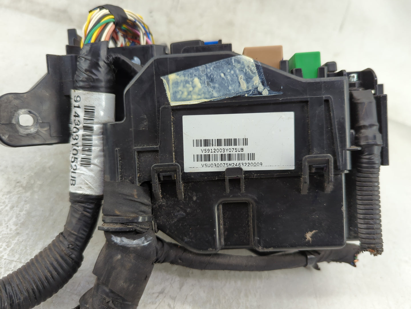 2011-2013 Hyundai Elantra Fusebox Fuse Box Panel Relay Module P/N:91951-3X100 Fits Fits 2011 2012 2013 OEM Used Auto Parts -