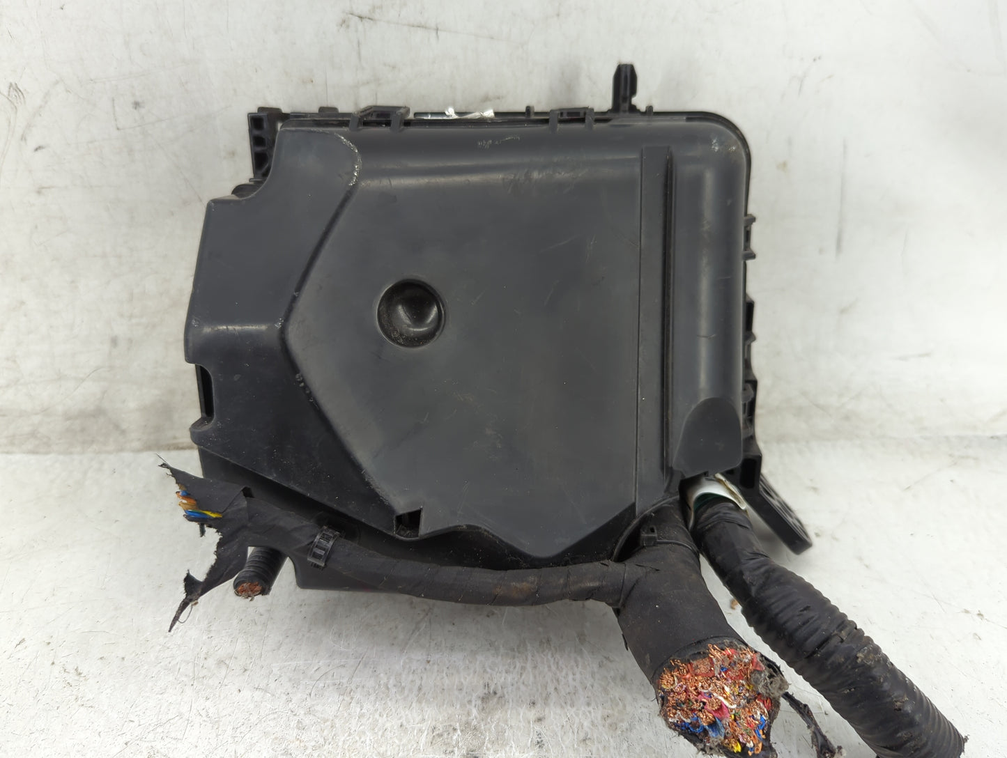 2011-2013 Hyundai Elantra Fusebox Fuse Box Panel Relay Module P/N:91951-3X100 Fits Fits 2011 2012 2013 OEM Used Auto Parts -