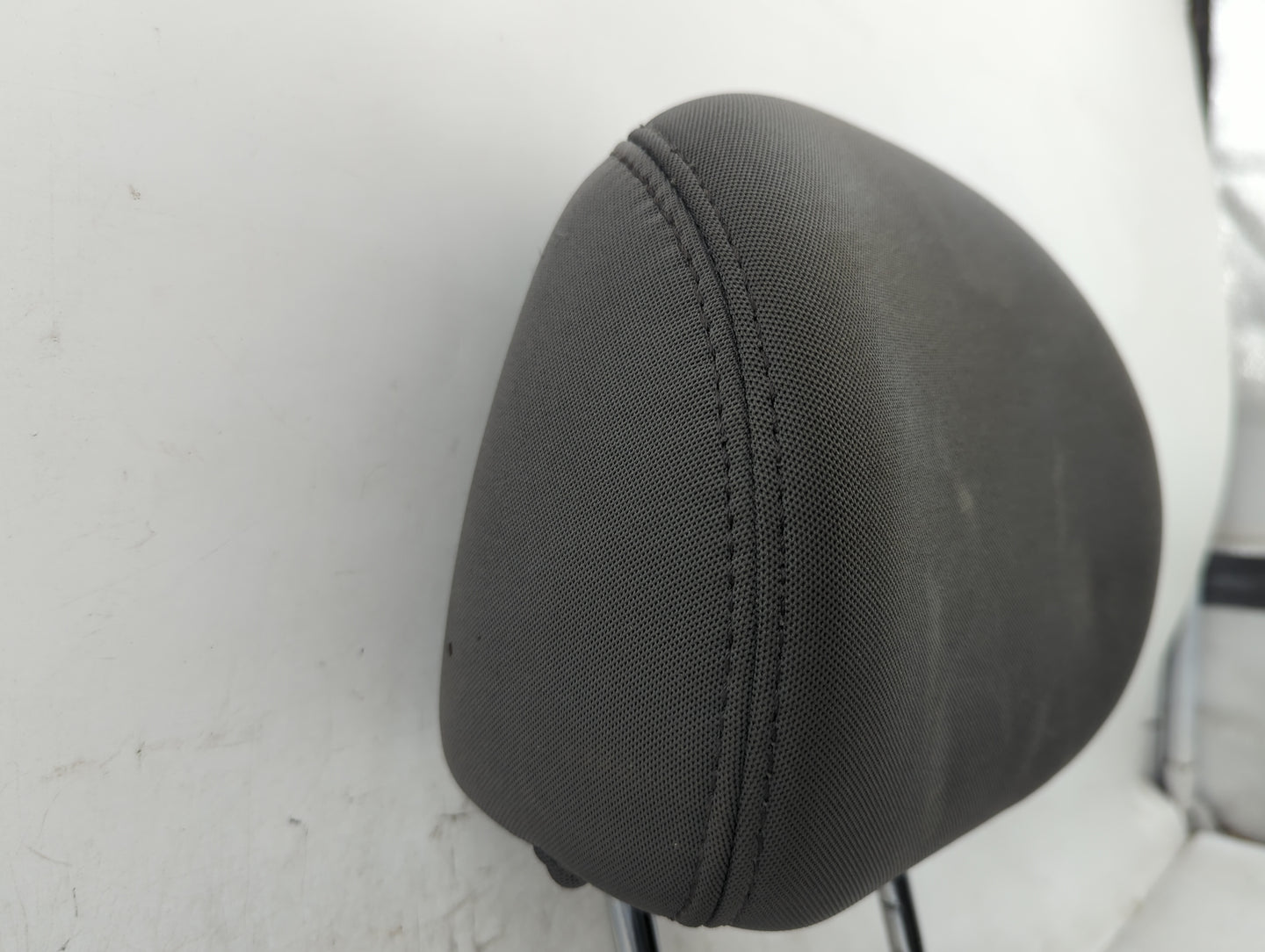 2011-2016 Hyundai Elantra Headrest Head Rest Front Driver Passenger Seat Fits Fits 2011 2012 2013 2014 2015 2016 OEM Used Au