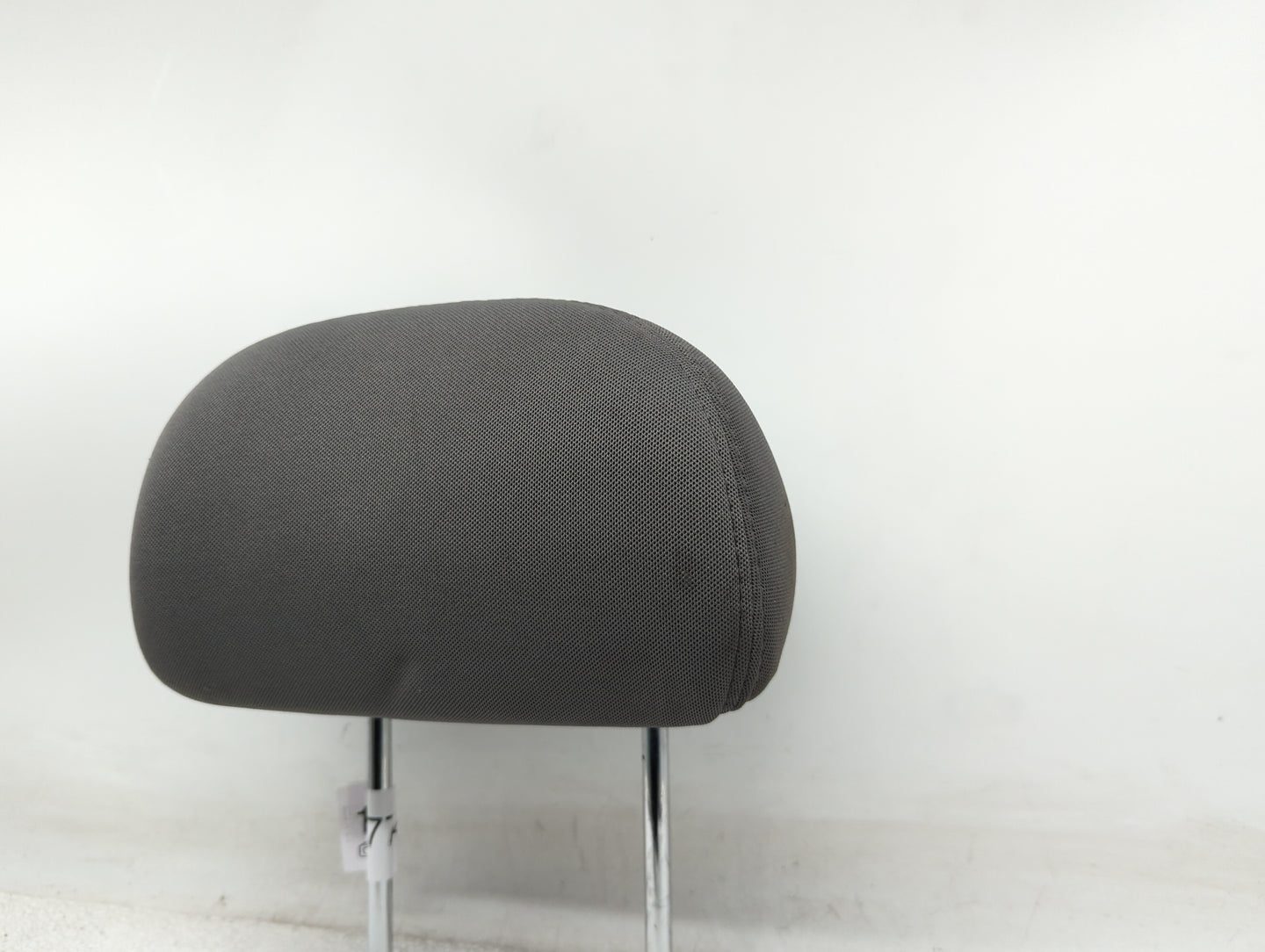 2013-2015 Hyundai Elantra Headrest Head Rest Rear Center Seat Fits Fits 2013 2014 2015 OEM Used Auto Parts - Oemusedautopart