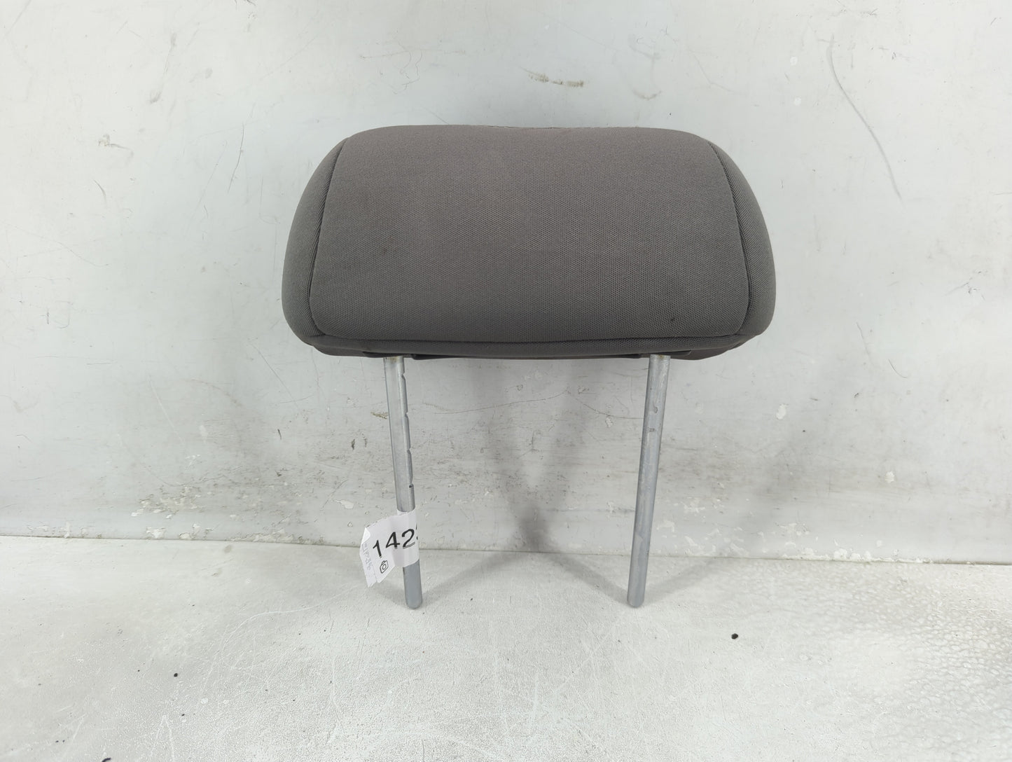 2013 Hyundai Elantra Headrest Head Rest Rear Seat Fits OEM Used Auto Parts - Oemusedautoparts1.com
