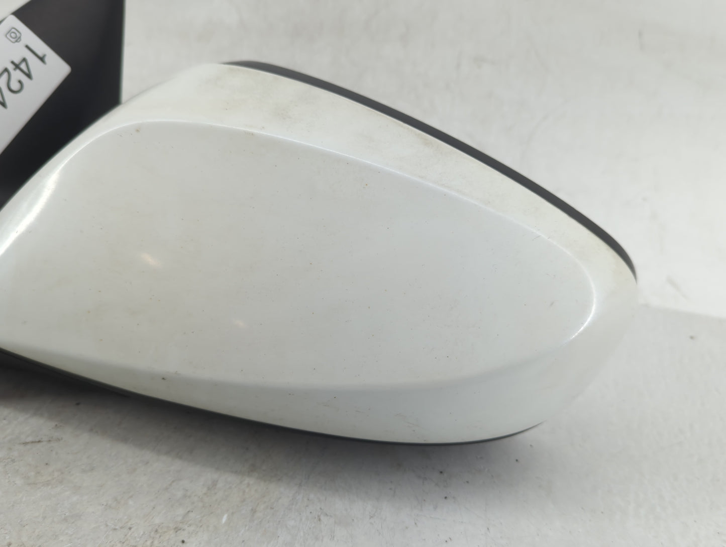 2011-2015 Hyundai Elantra Driver Side View Mirror - Left Door Mirror OEM Used - Oemusedautoparts1.com